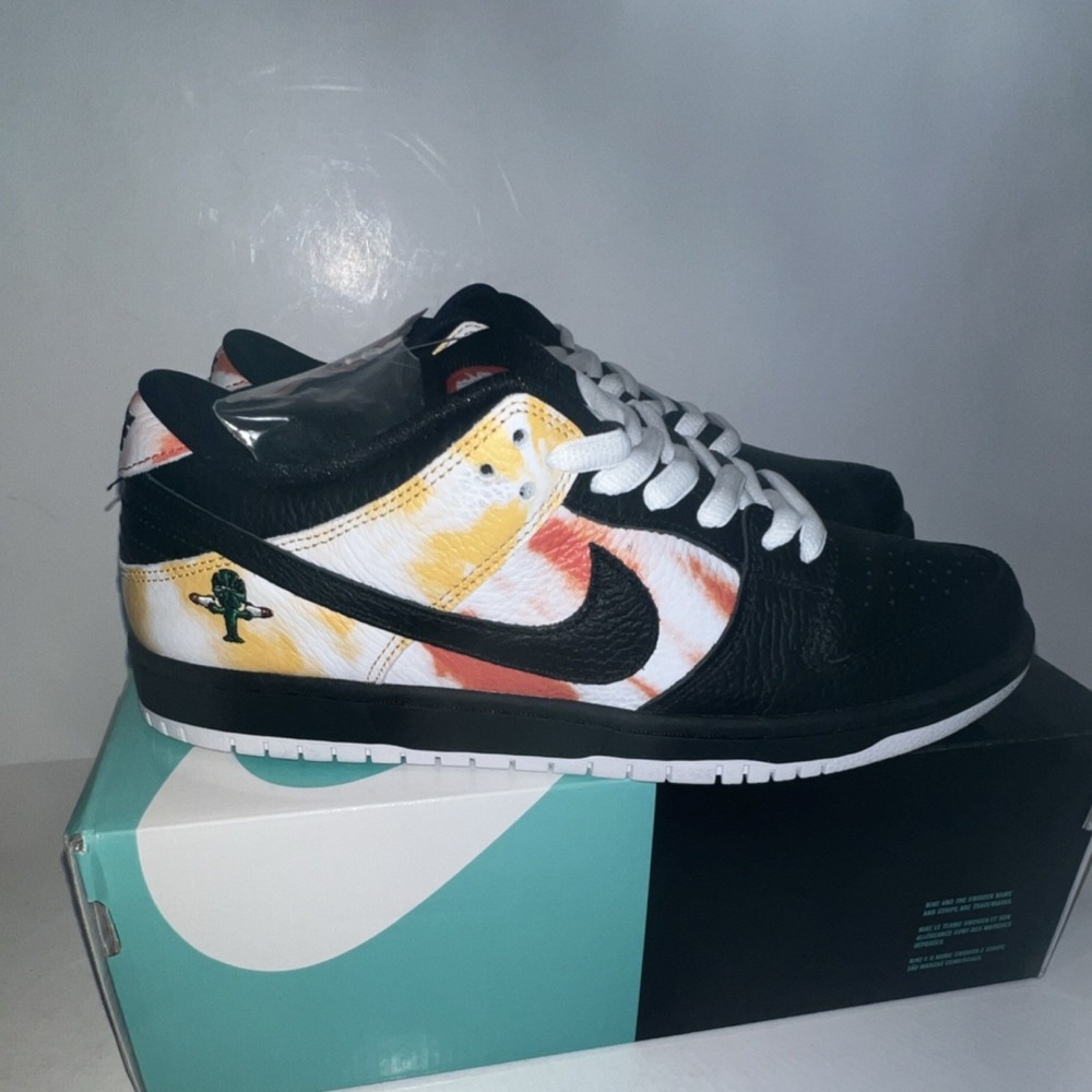 Nike SB Dunk Low Pro Rayguns Black Men's Size 8.5 Medium Skateboarding Shoes‎